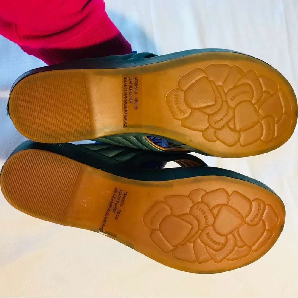 Kork-Ease wedges‎